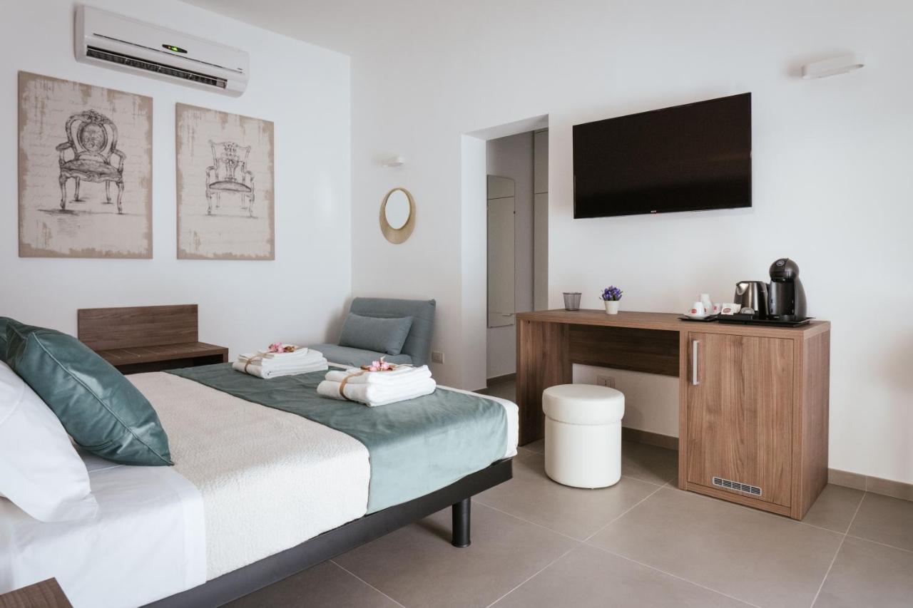 Villa Cadjla B&B Bari Exteriör bild